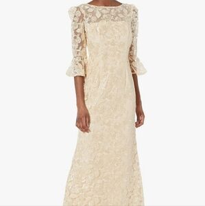 NWT Adrianna Papell floral embroidery  gown champagne